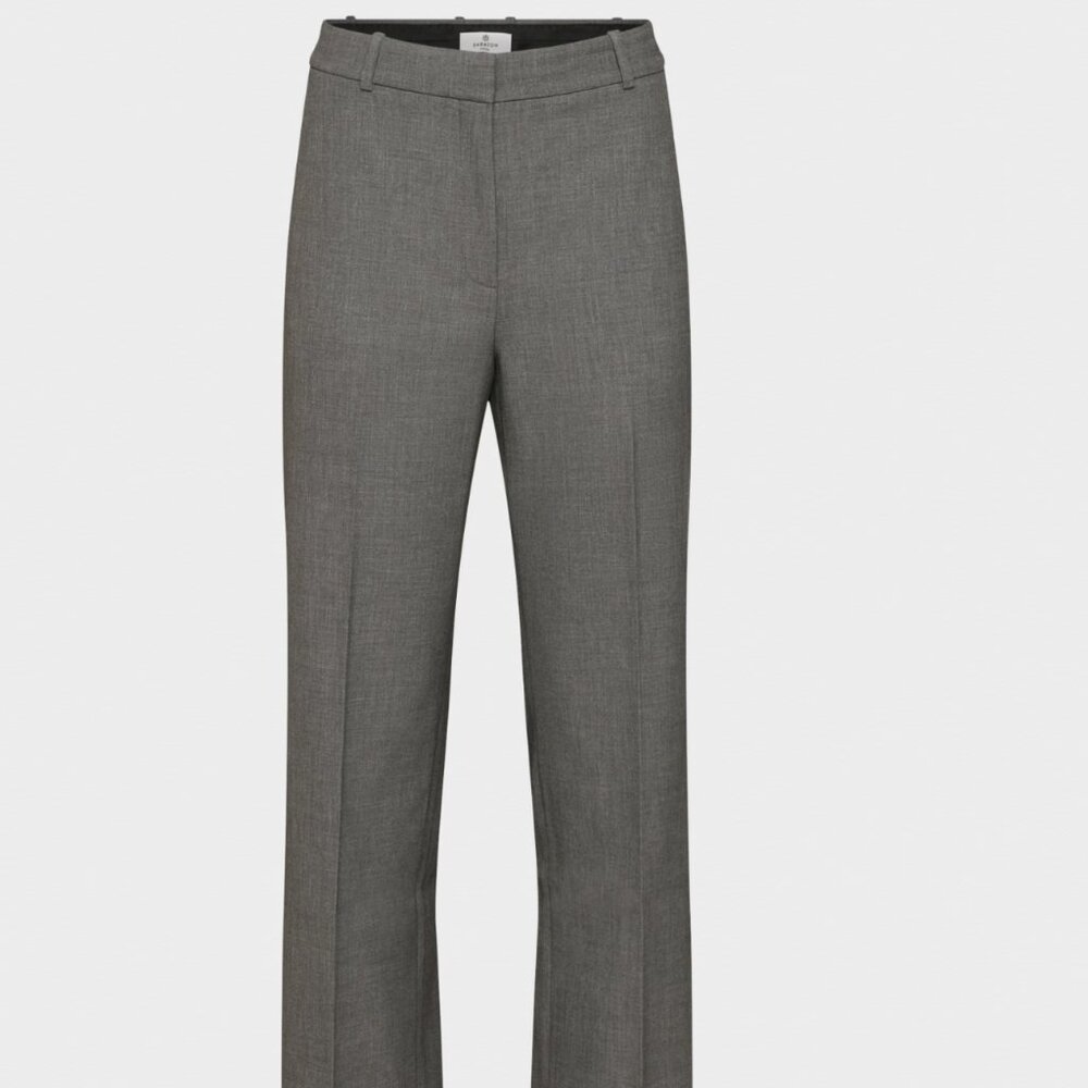 Aritzia Babaton Agency Pant - (Re)ssential